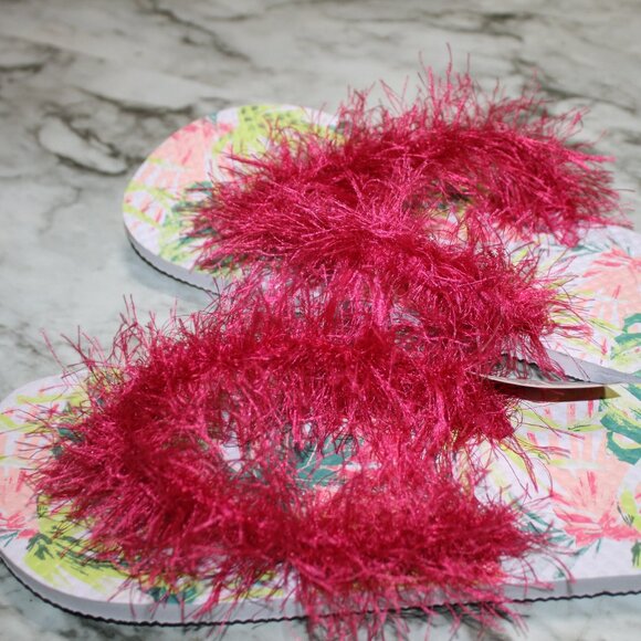 HAND CRAFTED Flip Flop Padded Thong Crochet Faux Fur Eyelash Yarn Hot Pink Shoes - Picture 2 of 12